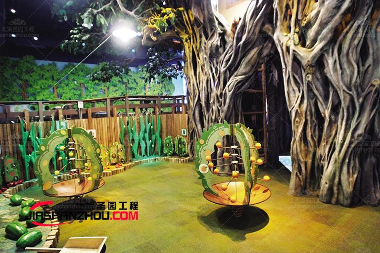 宁波8米人工仿真树让你仿佛置身梦想中的亚洲热带地区
