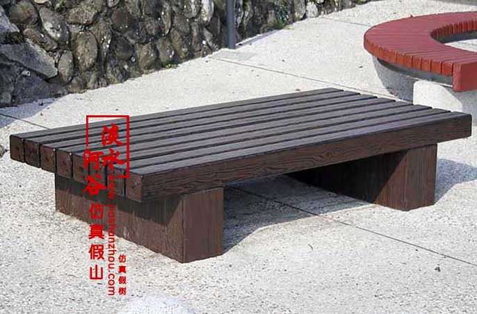 水泥仿木坐凳