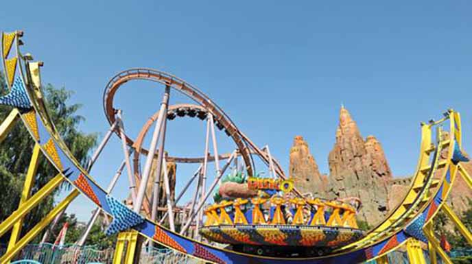 四川成都游乐场仿真假山－北京淡水河谷制作