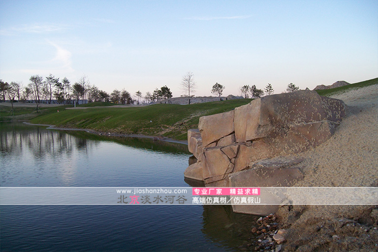 北京厂家把假山水池做到国外