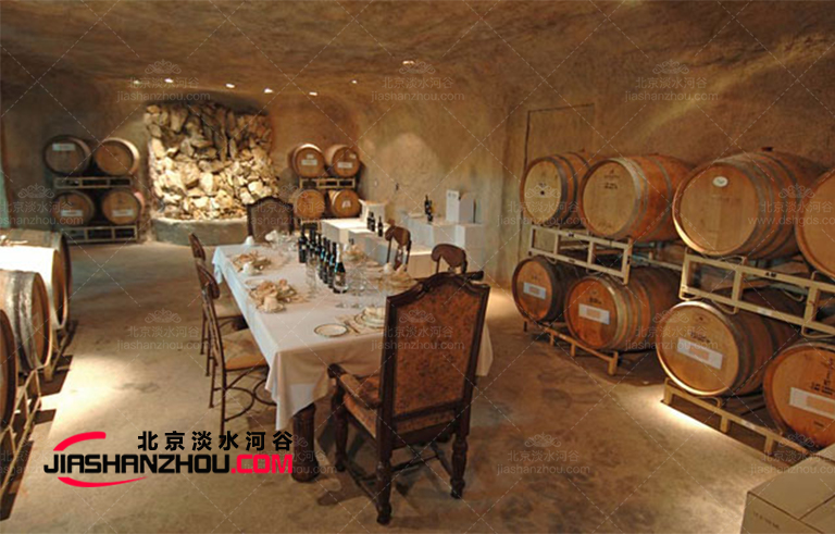 发现又一好去处洞窟西餐洞穴主题餐厅