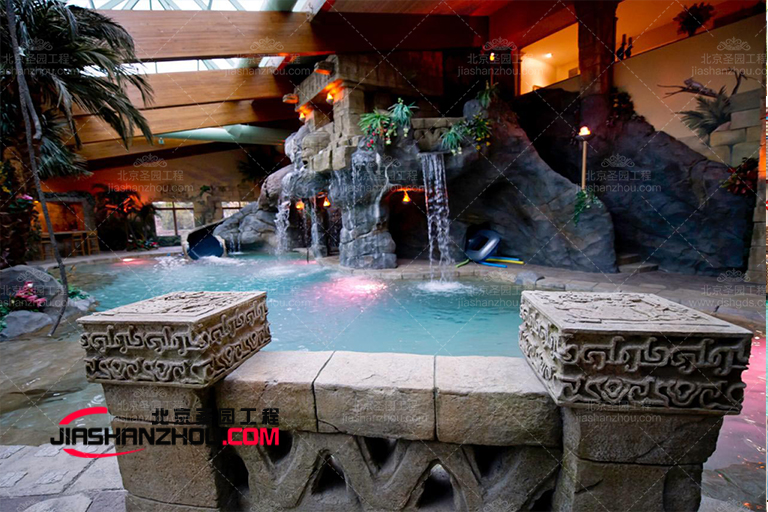 云南品仿真山洞别墅人们争着入住