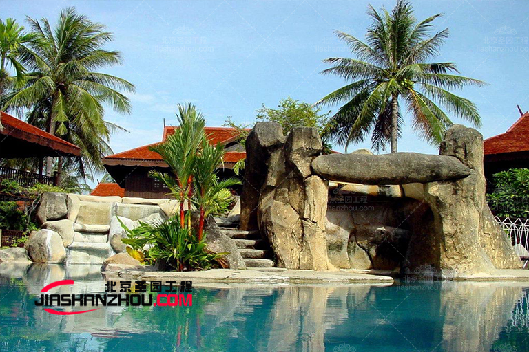 上海拥有塑石假山的这座小城 适合不喜欢人挤人的玩家