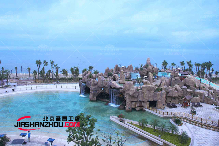 水泥假山.jpg 水泥假山.jpg