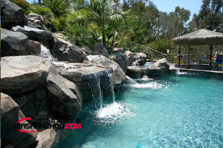 水泥假山.jpg 水泥假山.jpg