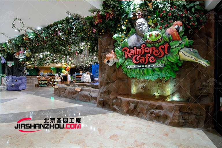 仿真树大门.jpg 仿真树大门.jpg